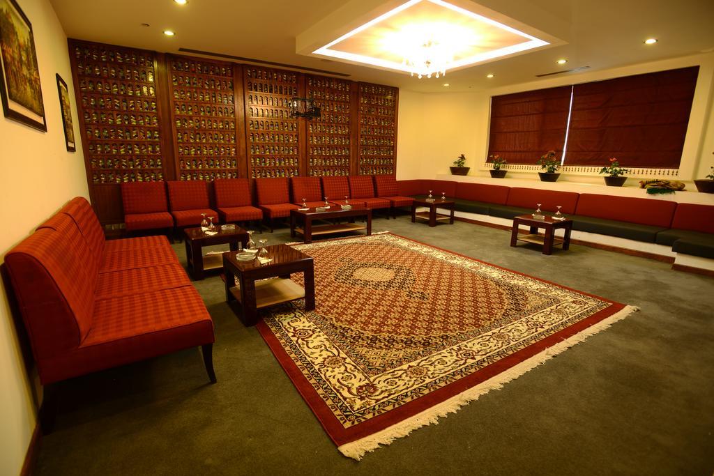 Al Mansour Hotel Baghdād Extérieur photo