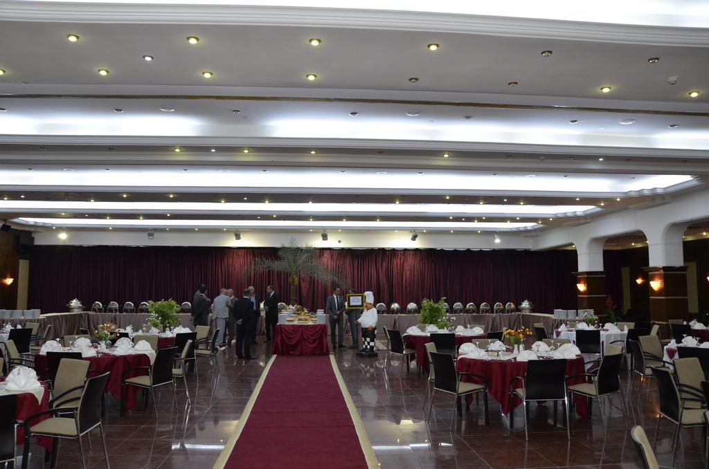 Al Mansour Hotel Baghdād Extérieur photo